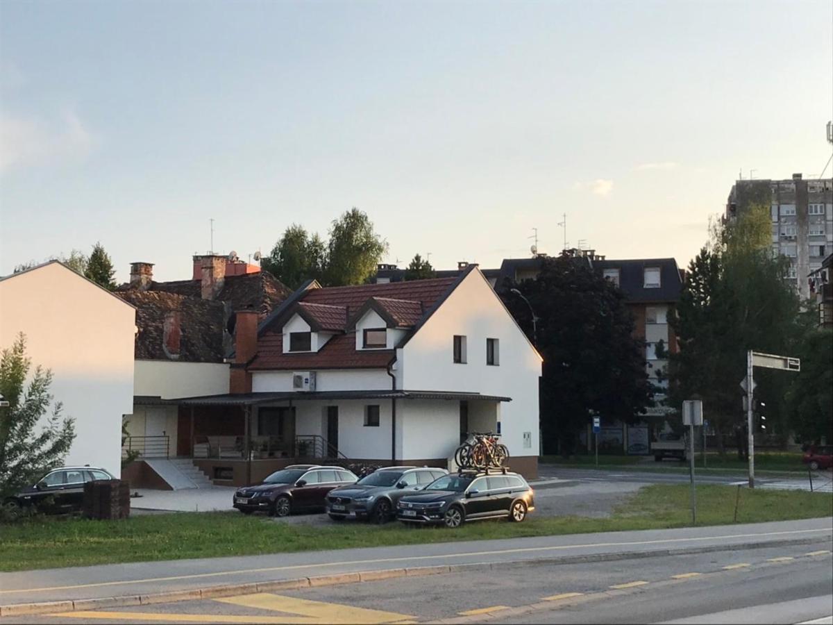 Eva Rooms & Studio Apartment Károlyváros Kültér fotó
